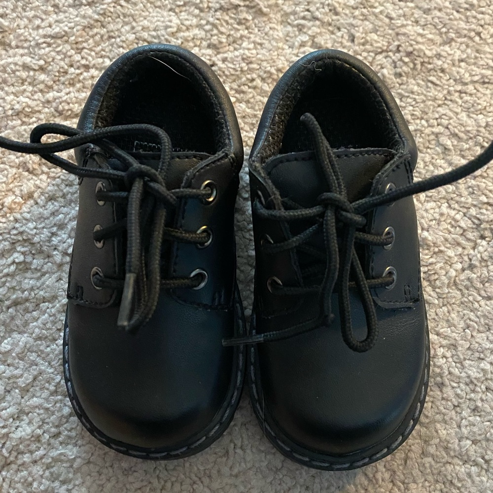 Toddler boy black shoes